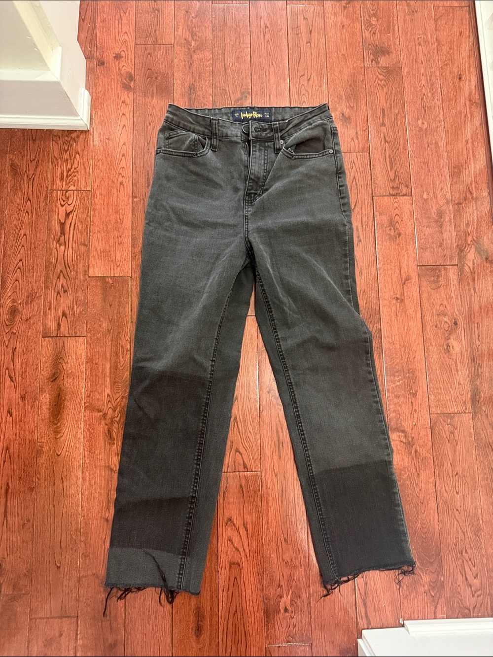 Women’s Black Washed Jeans